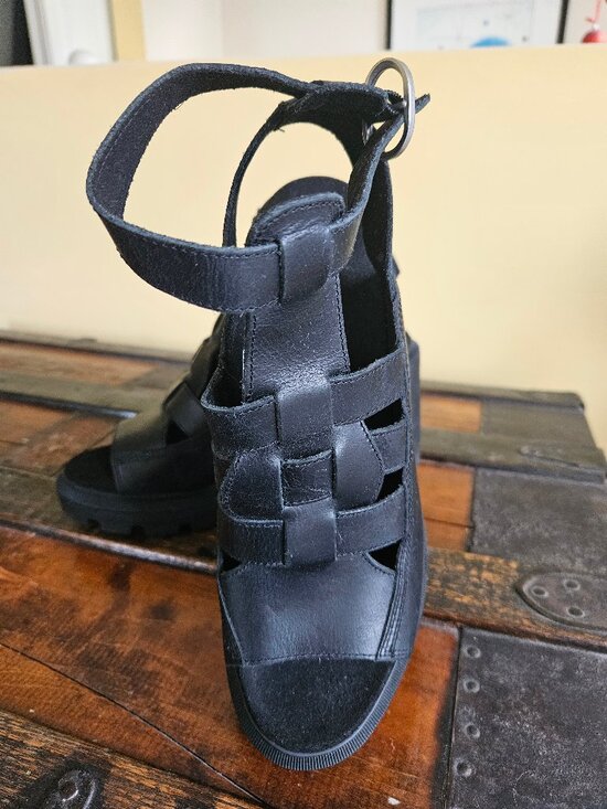 Timberland Shoes - Like-New Timberland Allington Heights Fisherman Sandals